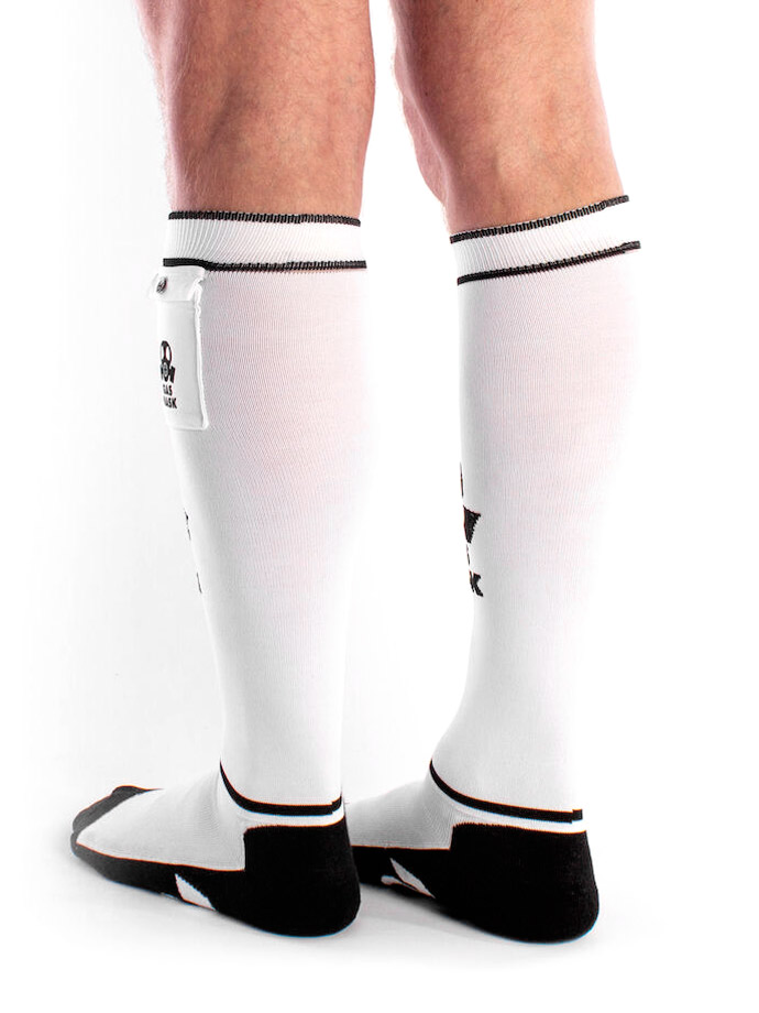 https://new.poppers.com/images/product_images/popup_images/brutus-gas-mask-party-socks-with-side-pocket__3.jpg