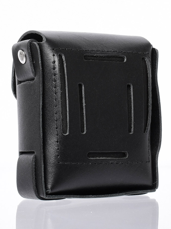 https://new.poppers.com/images/product_images/popup_images/kinky-leather-bag__11.jpg
