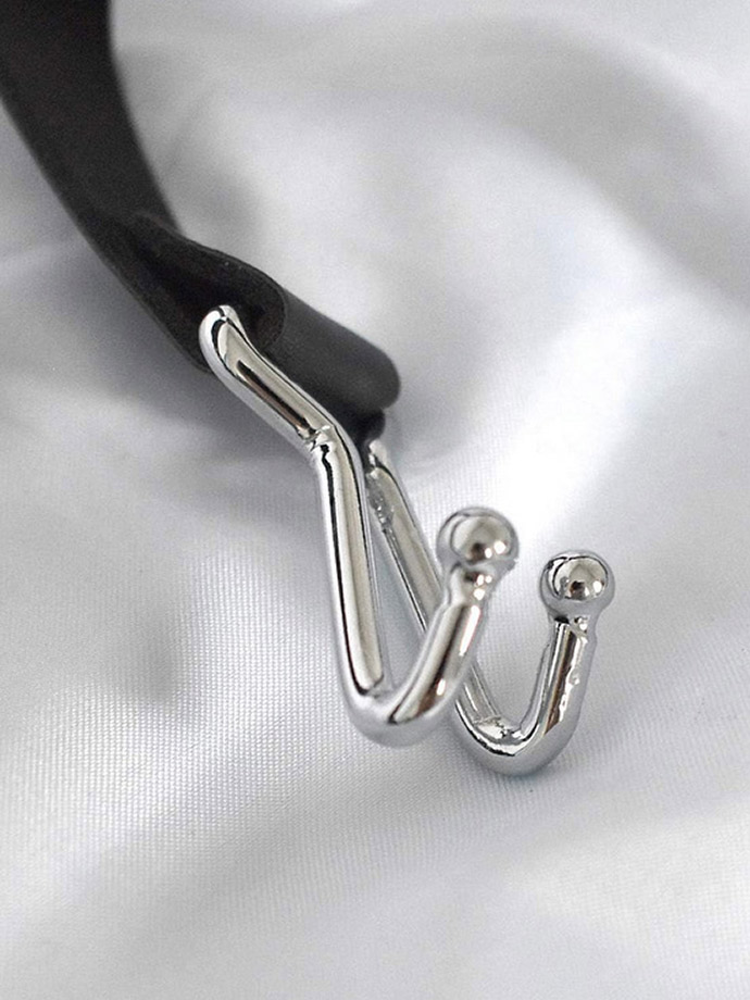 https://new.poppers.com/images/product_images/popup_images/mouth-gag-with-nose-hook__3.jpg